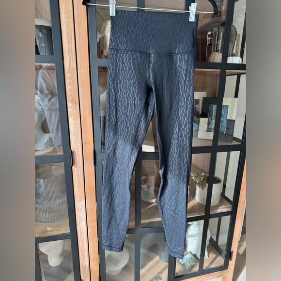 Lululemon Align Leggings High-Rise Pant 28" Segment Emboss shiny print - Picture 2 of 8
